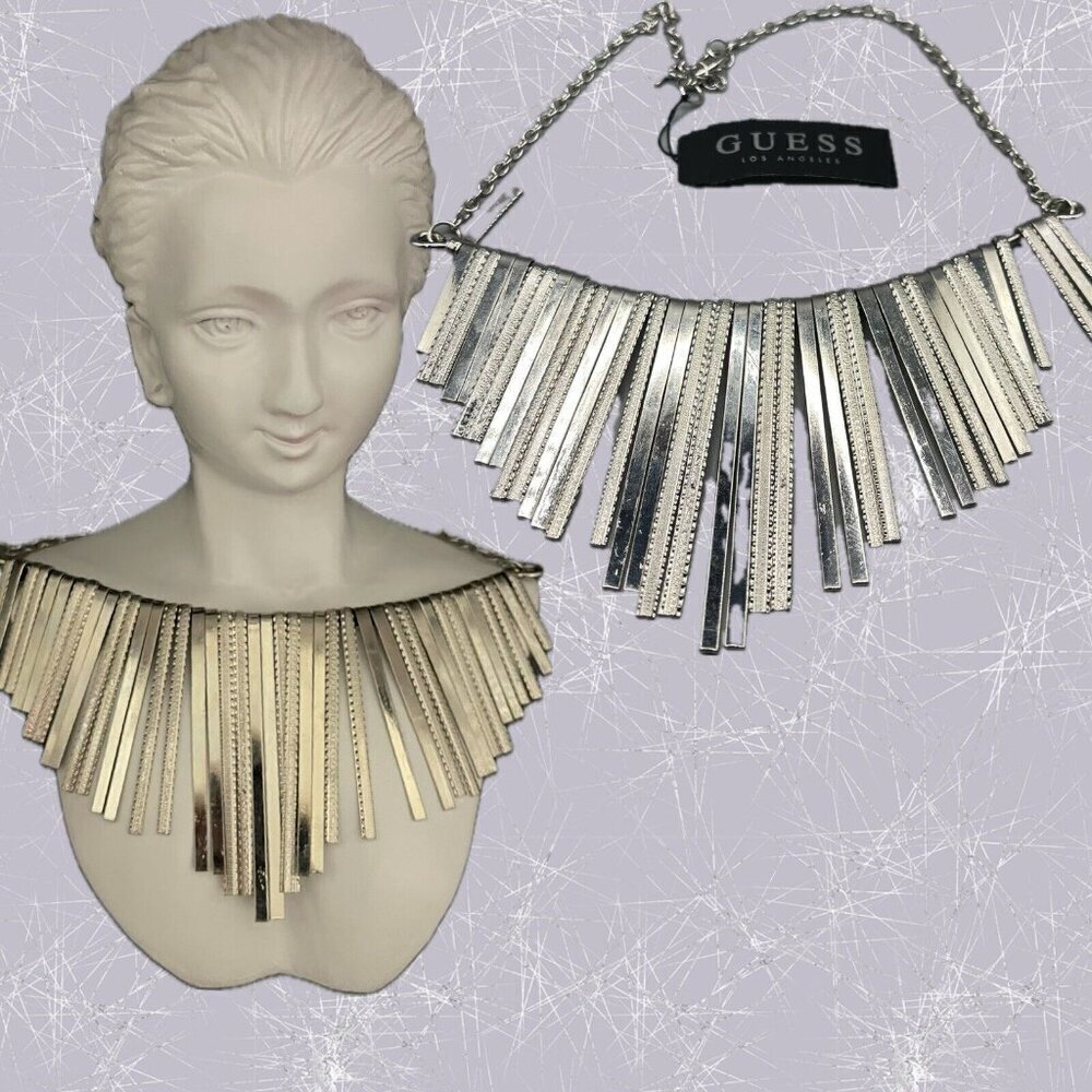 Guess Silver-Tone Diamond Cut-Polished Graduated Matchsticks Statement Necklace